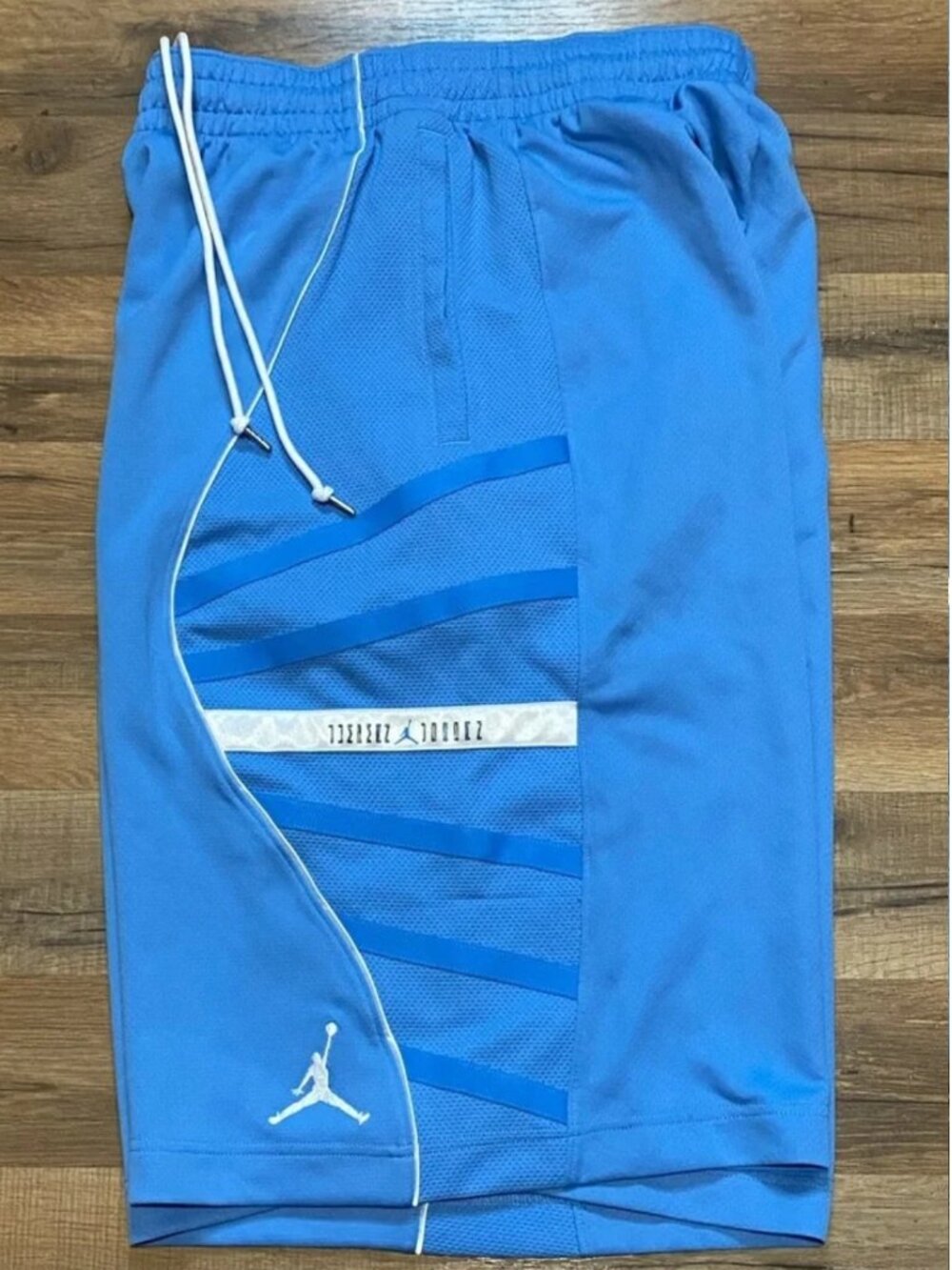 Air Jordan 11 Shorts legend blue Size L Men's Excellent Condition